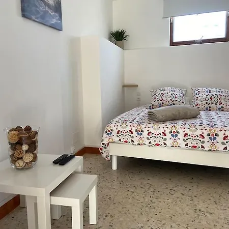 Maison Au Coeur Du Village De Casa de Férias *