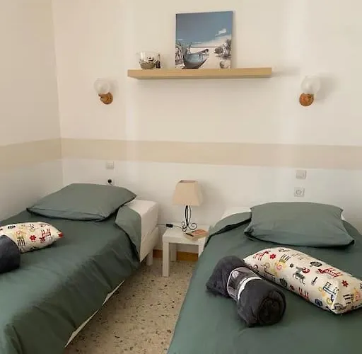 Nyaraló Maison Au Coeur Du Village De Gruissan