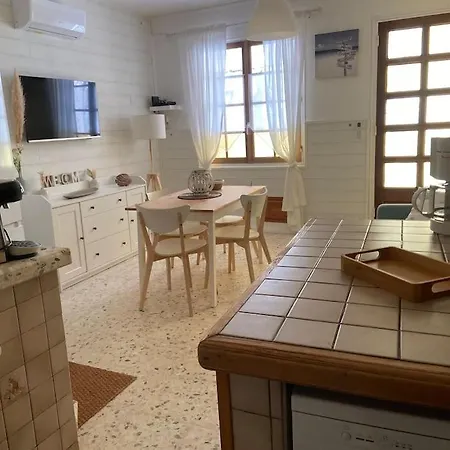 Maison Au Coeur Du Village De